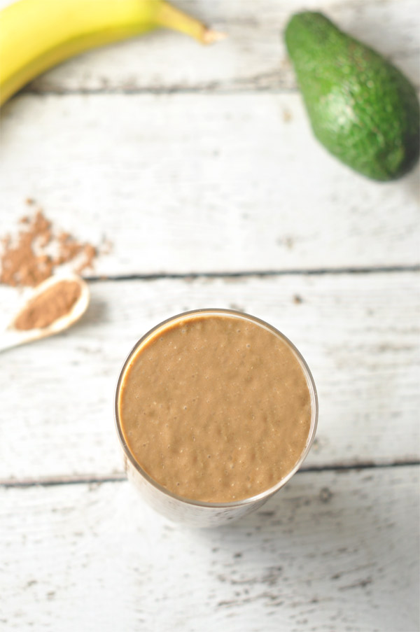 chocolate-avocado-banana-smoothie