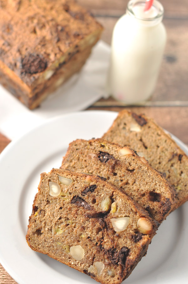 banana-macadamia-choc-chip-bread2