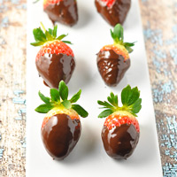 chocolate-covered-strawberries