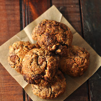 almond-fig-cacao-cookies