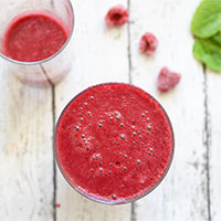 Beetroot & Raspberry Smoothie thumbnail