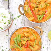 20-minute-creamy-sweet-potato-curry-thumbnail